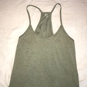 GapFit Workout Tank Top